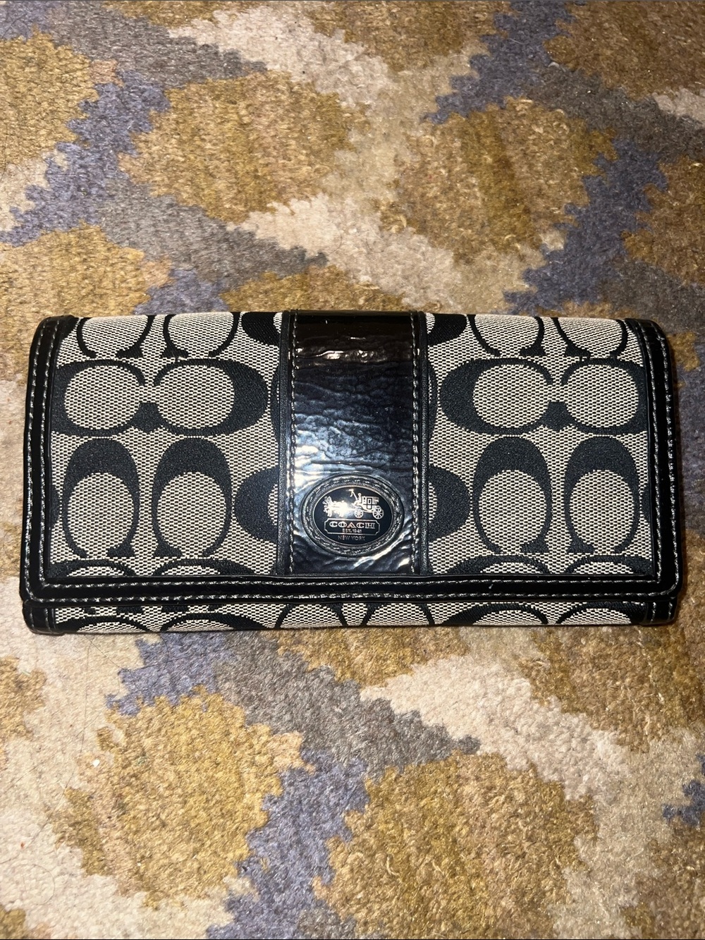 Coach Black and Cream Signature Continental Clutch Wallet